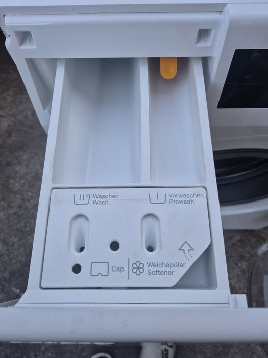 Пералня Miele W1