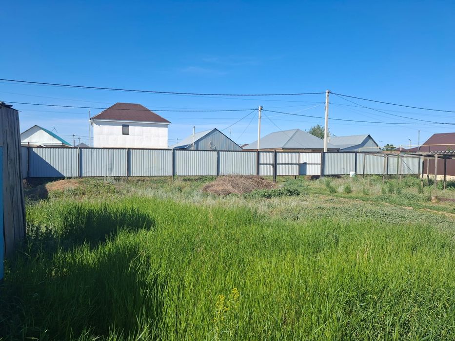 Участок с домиком