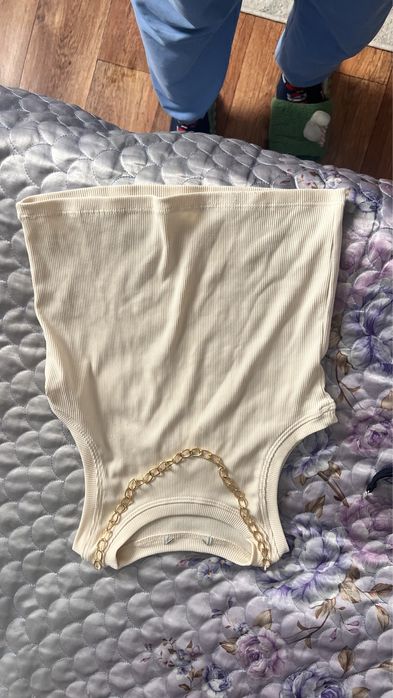 Отдам даром за шоколадку!!