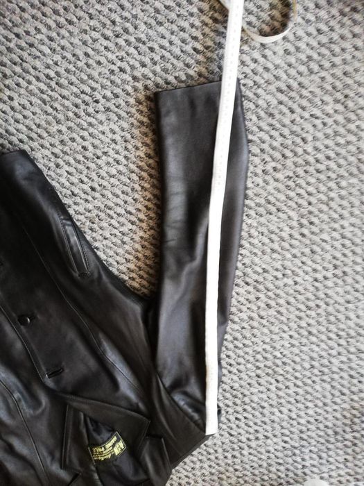 vand geaca piele dama NOUA model deosebit