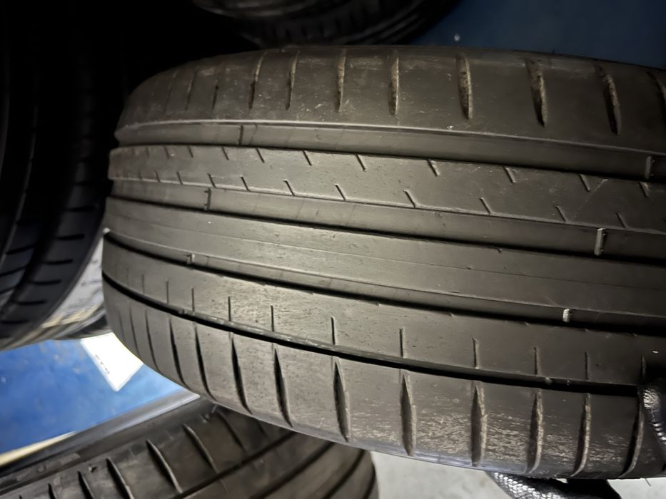255/45/19 Michelin Pilot sport 4 AO