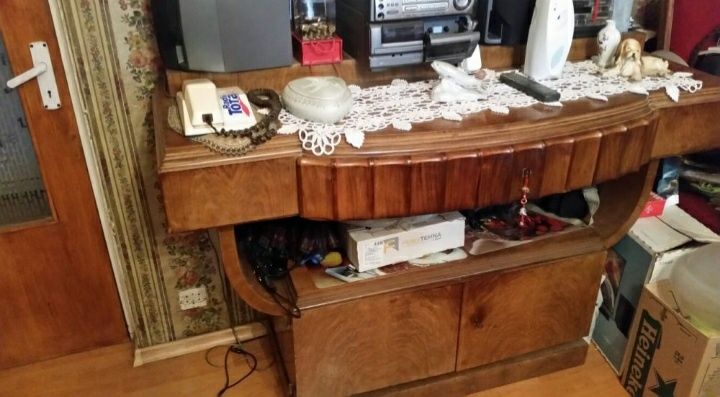 Vând Mobila sufragerie