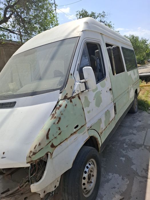 Мерседес спринтер продам