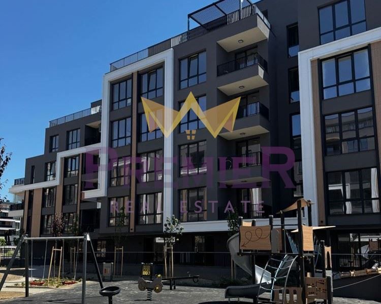 Продава се Тристаен апартамент в Пловдив, Кършияка - 107 кв.м за 1448 €/кв.м - Снимка #8