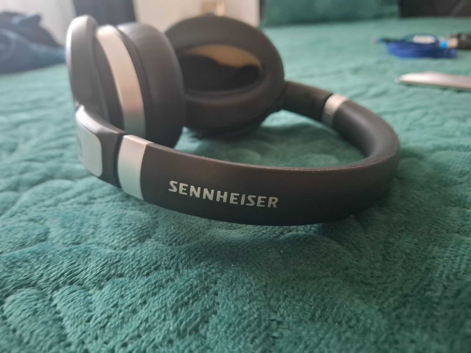 Căști sennheiser