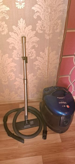 Продаём пылесос LG Hippo 1400w