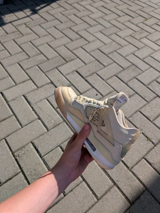 Jordan 4 Off white
