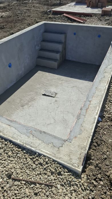 Reparam și renovam piscine