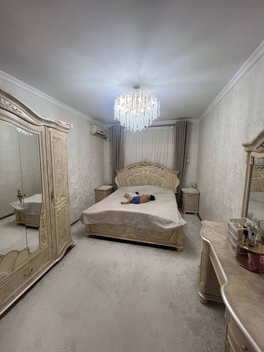 Qoraqamich 2/4 doʻm sotiladi