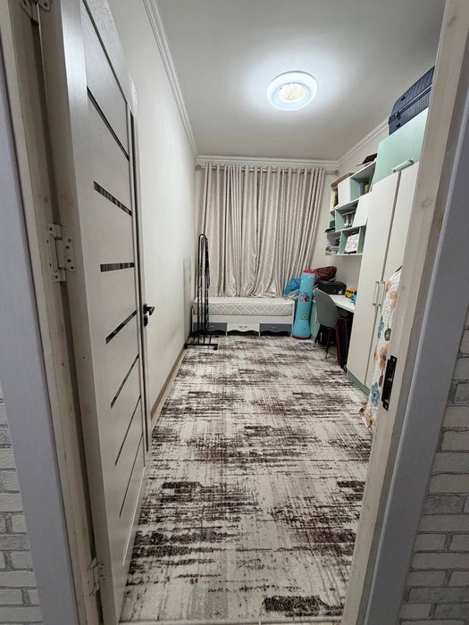 3 xonali Kvartira Srochno sotiladi