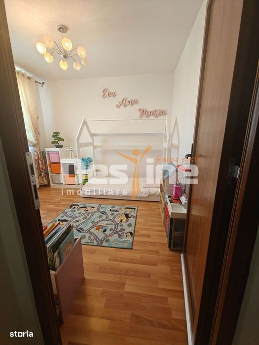 Apartament Superb  3 camere PLopeni 52.86 mp!