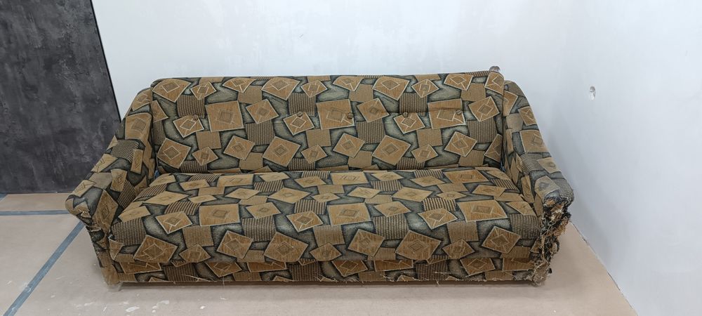 Диван раскладной б.у.