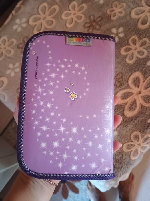 Ергономична ученическа раница за момиче – Еднорог комплект с несесер