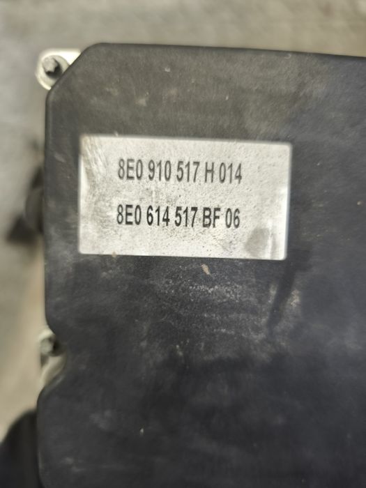 Audi A4 B7 ABS Модул