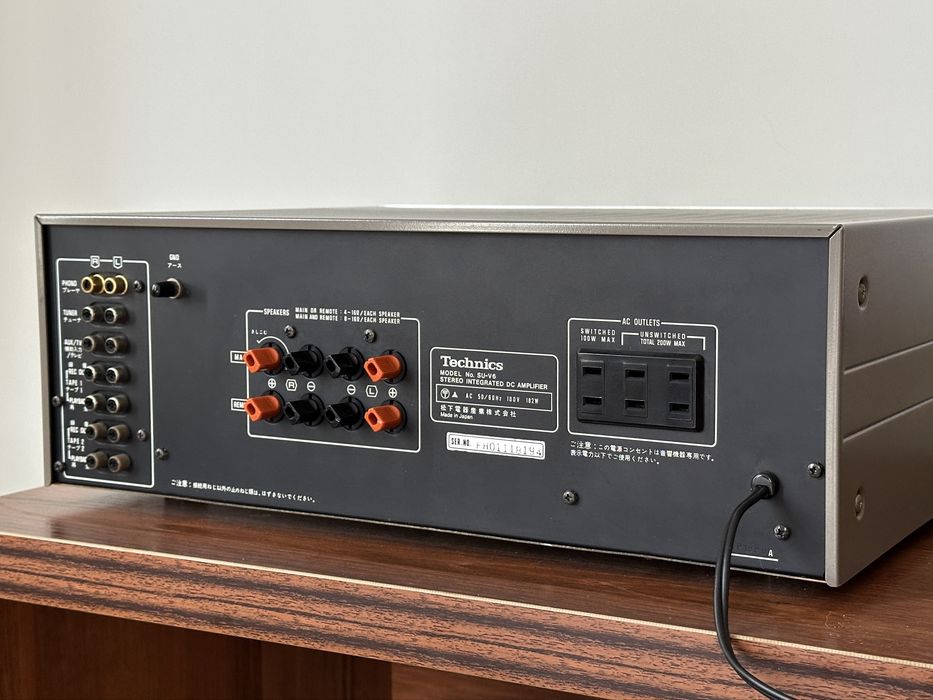 Усилитель Technics SU-V6