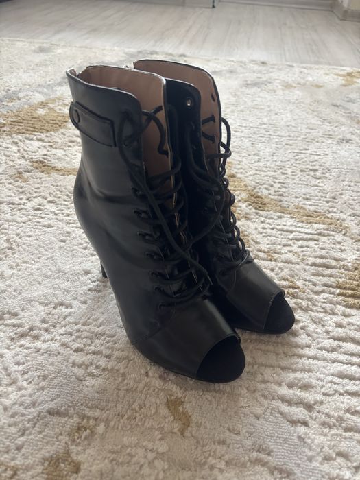 Продам хилсы для танцев