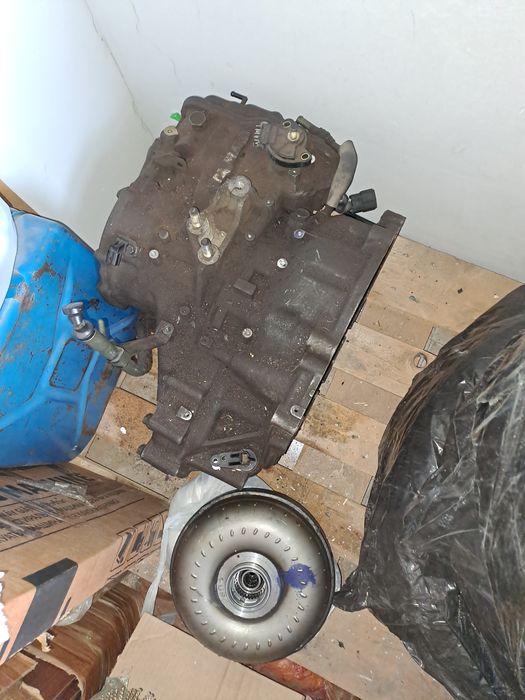 Продаётся акпп на автомашину мазда кроунос.