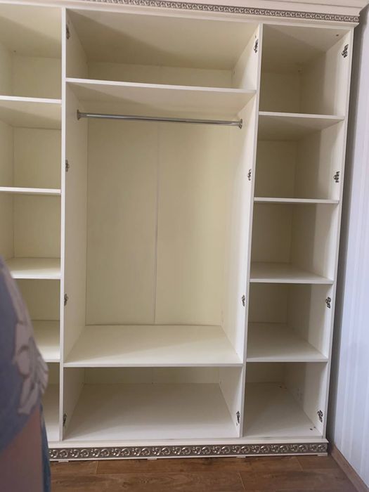 Продается Шифонер