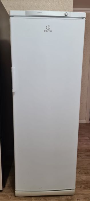 Морозильник Indesit