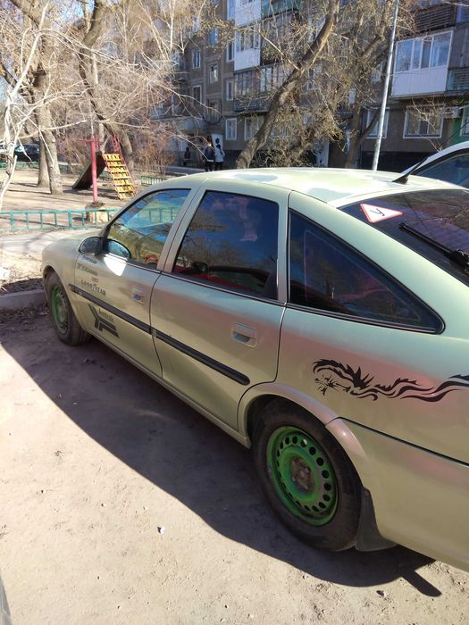 Продам Опель Вектра