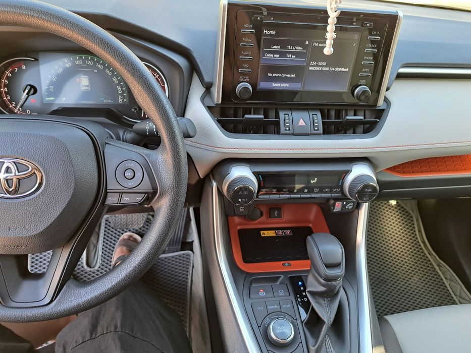 Продам Toyota Rav4 ADVENTURE 2022