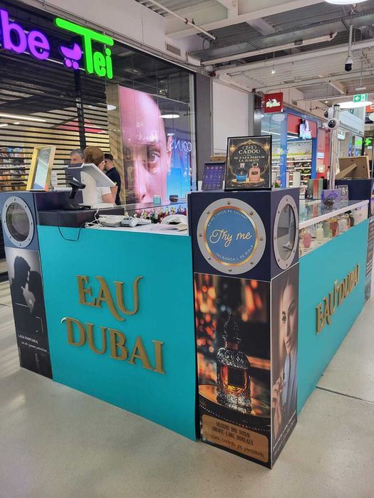 Insula Comerciala de vanzare  cu display din sticla si spatii depozitare Ilfov - 3 buc