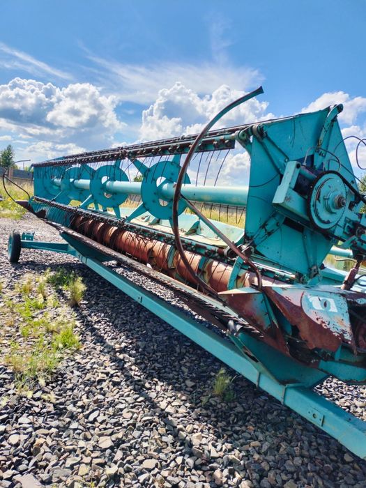 Комбайн Essil 740