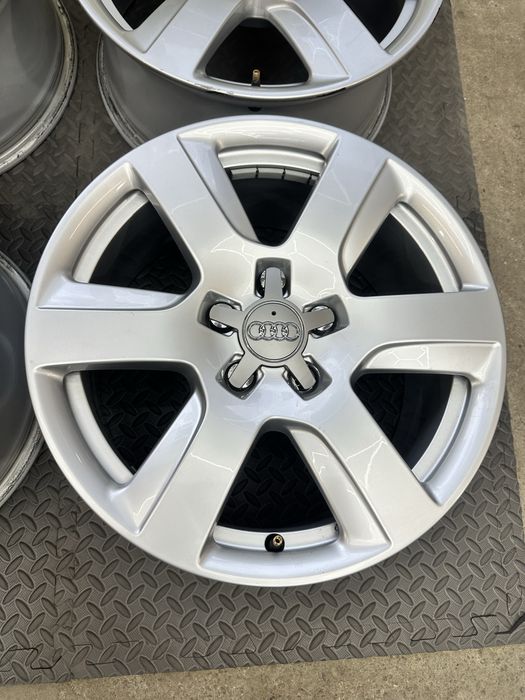17-цола 5х112 - Audi -A3-A4-A6-Q3-Q5