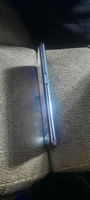 HUAWEI Y9s фронтальный камераси