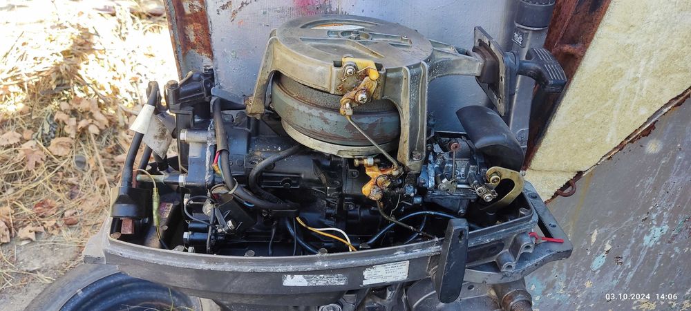 Извънбордов двигател Tohatsu 9.9 двутактов