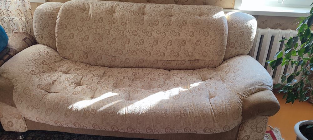 Диван с креслами