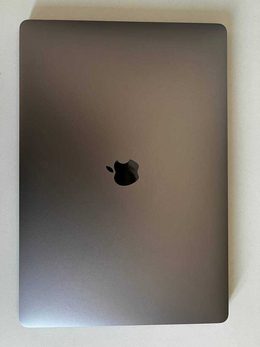 MacBook Pro 16” 2019 | i7 | 16GB RAM | 512GB SSD | Defect ecran