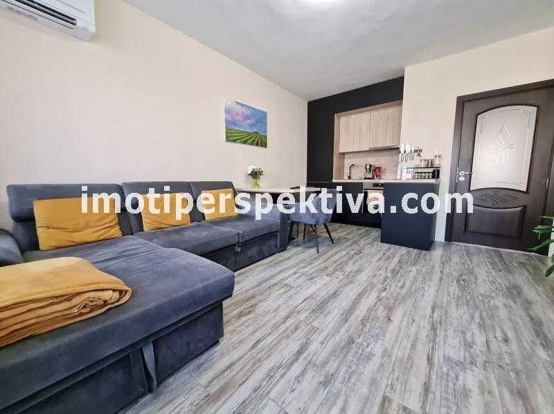 Продава се Тристаен апартамент в Пловдив, Кършияка - 75 кв.м за 2450 €/кв.м - Снимка #1