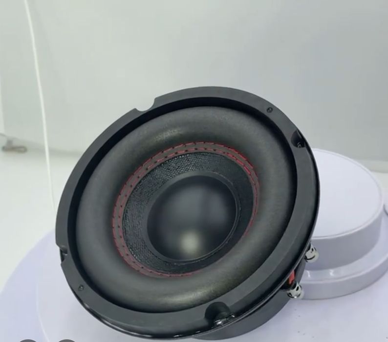 Басови високоговорители