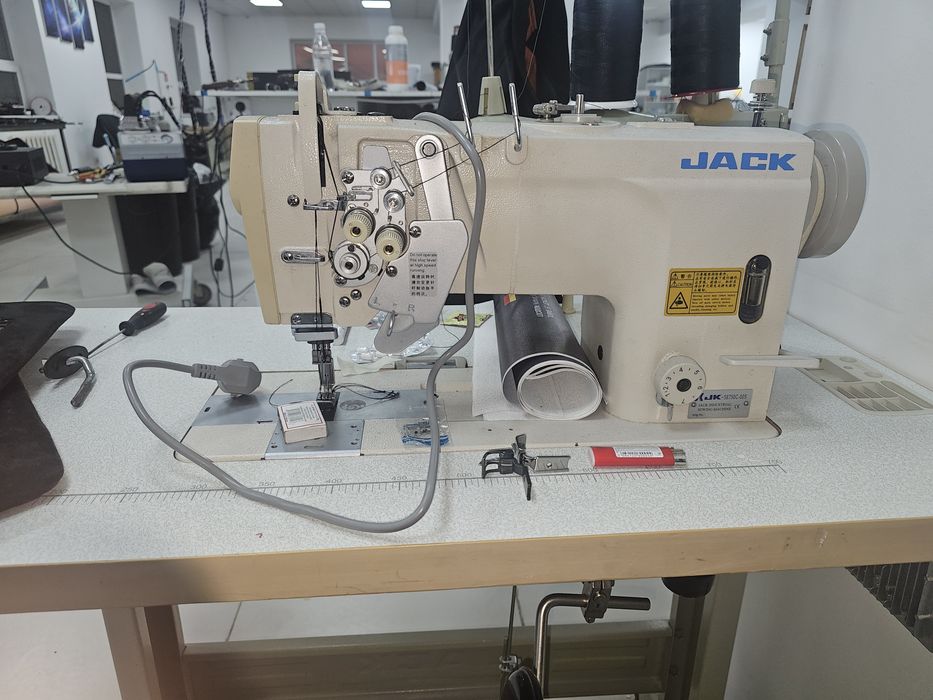 Продам швейные машинки