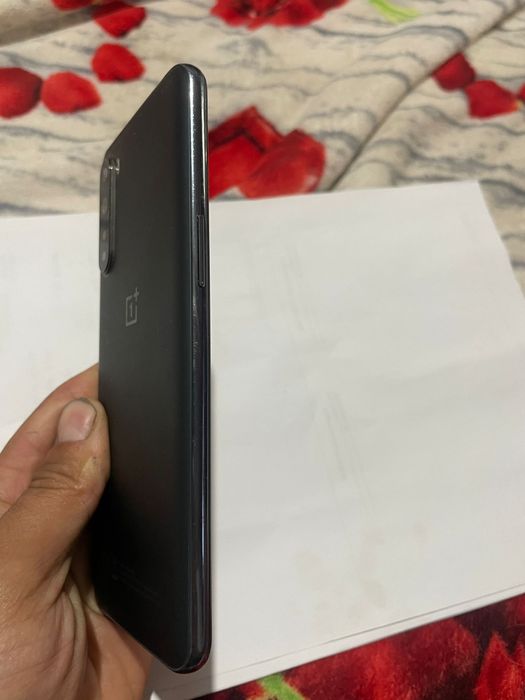 Telefon OnePlus nord