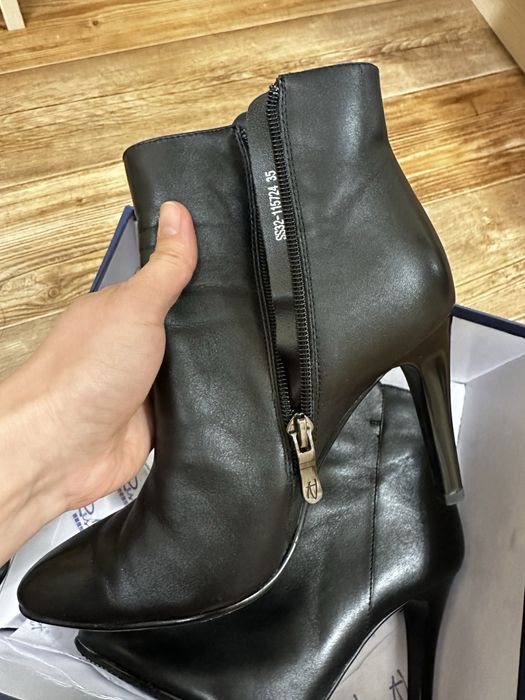 Ботильоны, кожа, 35 размер
