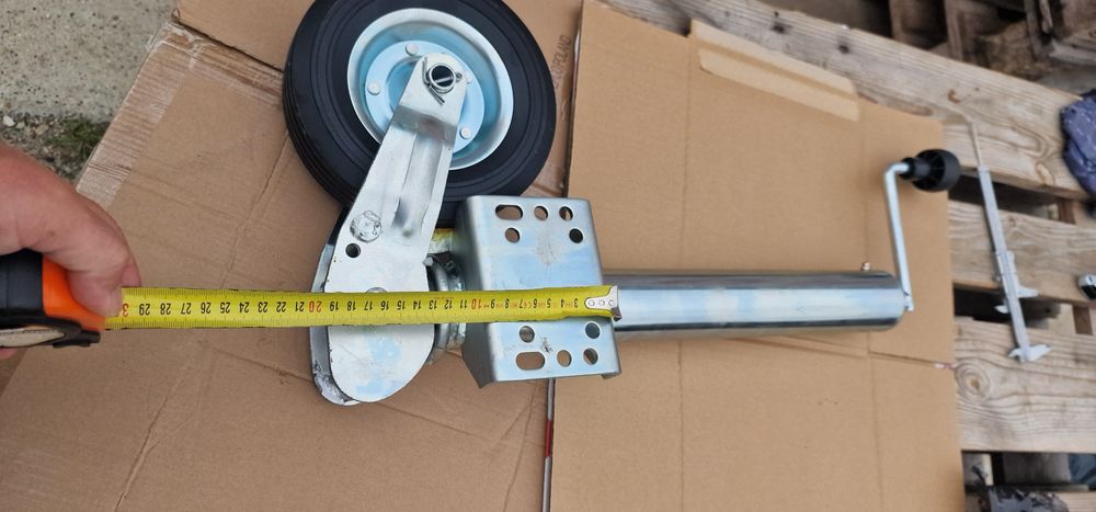 Roata de sprijin remorca automata suport tip B 200X60mm, 
Distanta