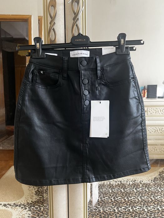 Юбка Calvin Klein , новая