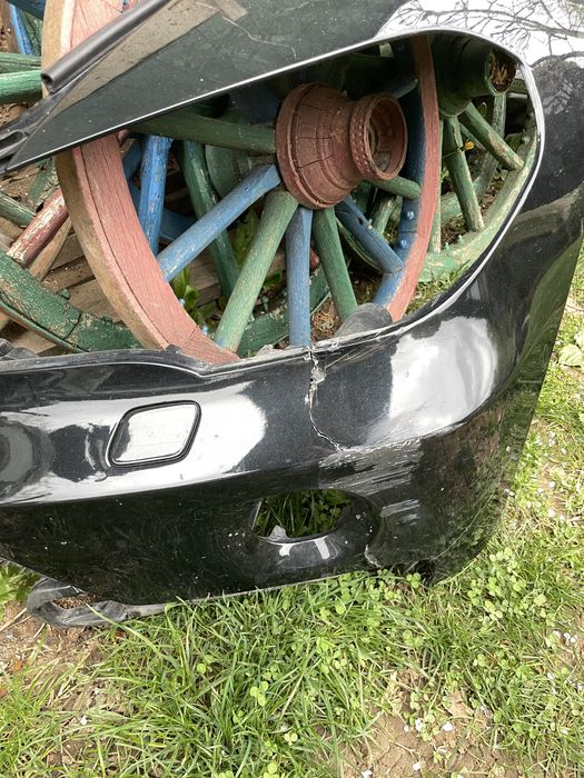 Ляв калник за bmw E70 със забележка
