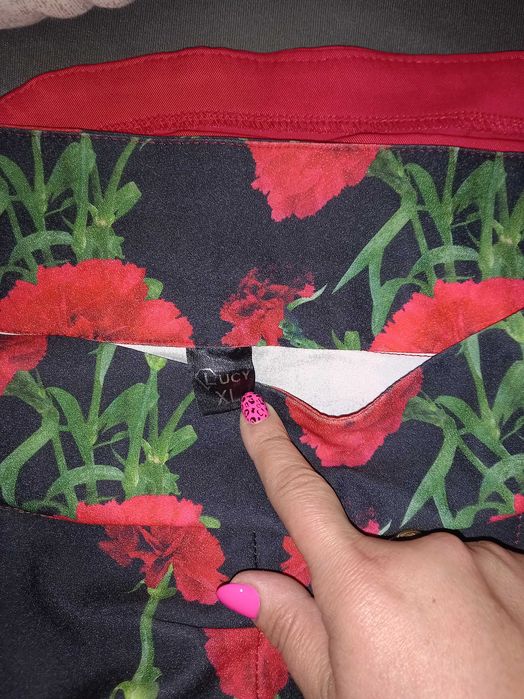 Рокли на Юнона и Люси