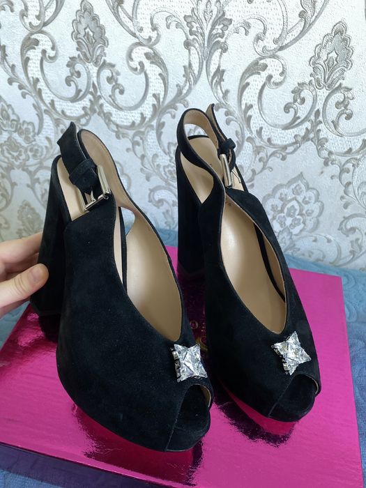 Продам Туфли