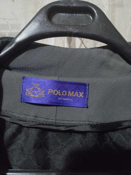 Qishki bahorgi kurtka sotiladi