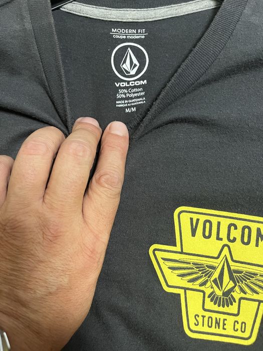 Carhartt Volcom Dickies Vans тениски