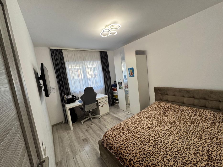 Casa Vidra 3 camere + terasă 56 mp | Potențial living open-space