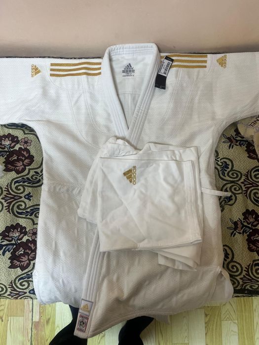 Дзюдо күресіне кимано