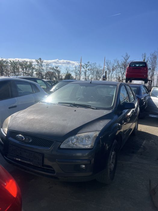 Vand bara fata capota usi haion ford focus 2 1.6 TDCI