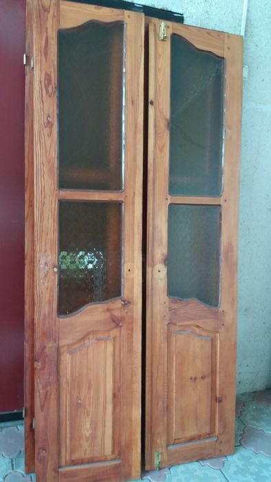 Межкомнатные двери.3 шт