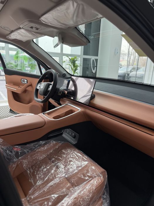 Leapmotor C16 restayling boshlangich 8.500$ bilan