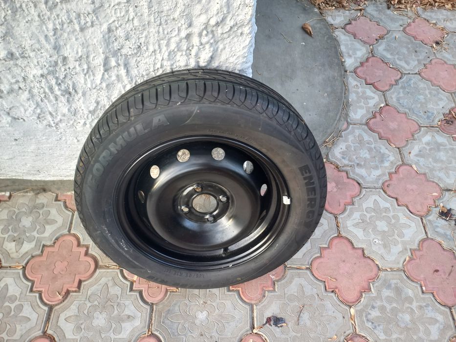 Продам колесо новое